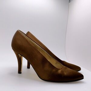 Pretty Walter Steiger heels in excellent condition